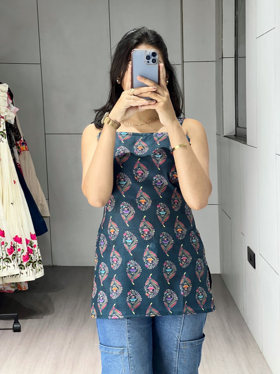 Trendy Ikat Print Sleeveless Cami Top for Women – Brown/Black