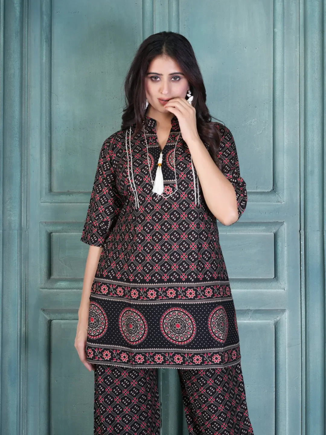 Black Printed Co-ord Set – Kurta & Pants