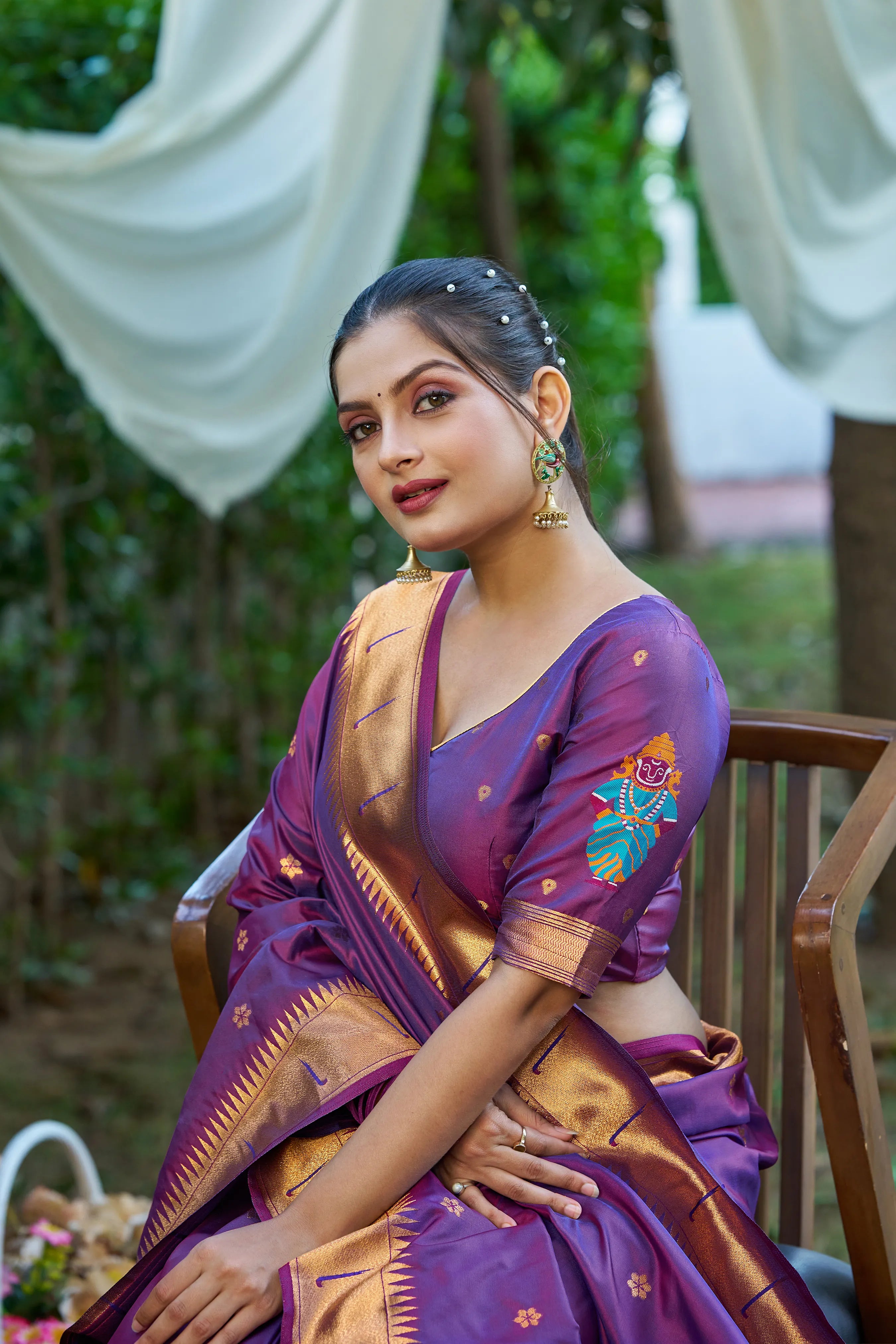 Embrocation Purple Paithani Silk Saree With Admirable Blouse Piece