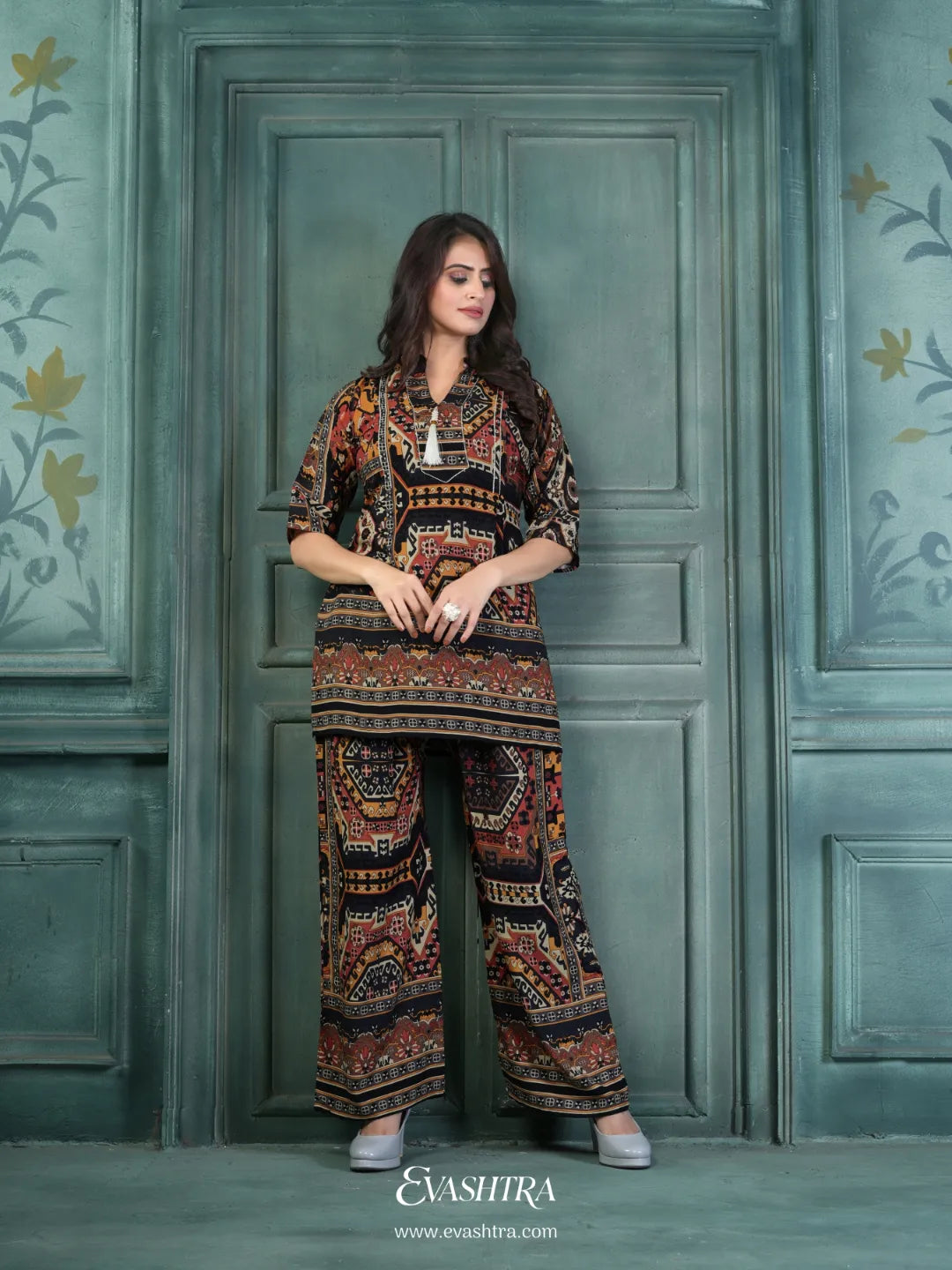 Woman wearing a patterned coord set 5